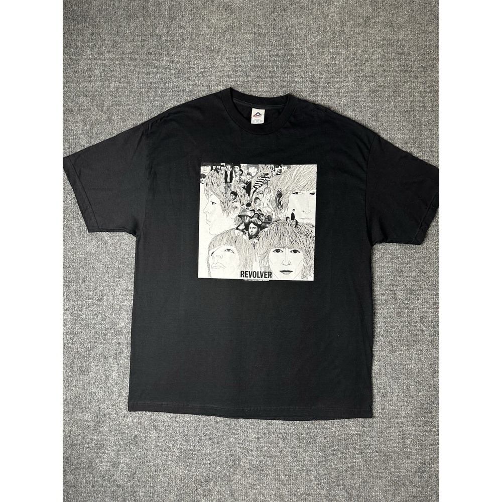 Mens Band Alstyle The Beatles‎ Revolver Album Graphic Tee Black, Size 2XL